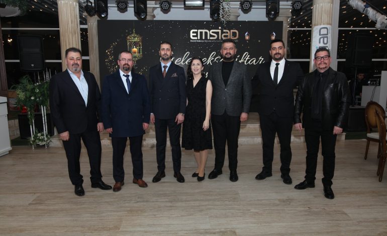 EMSİAD GELENEKSEL İFTAR YEMEĞİ